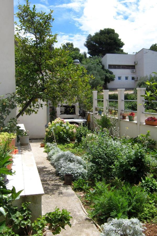 Apartments By The Sea Podgora, Makarska - 2615 Esterno foto