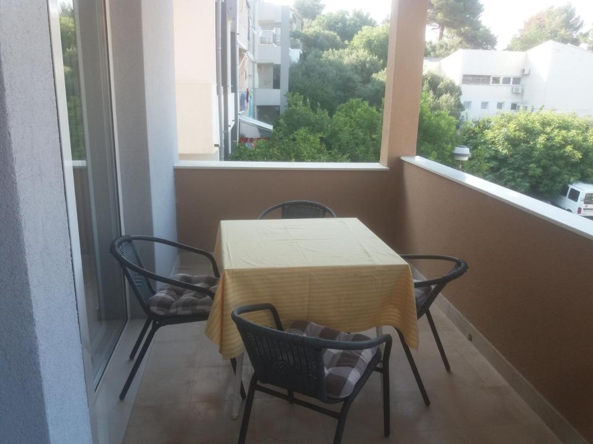 Apartments By The Sea Podgora, Makarska - 2615 Esterno foto