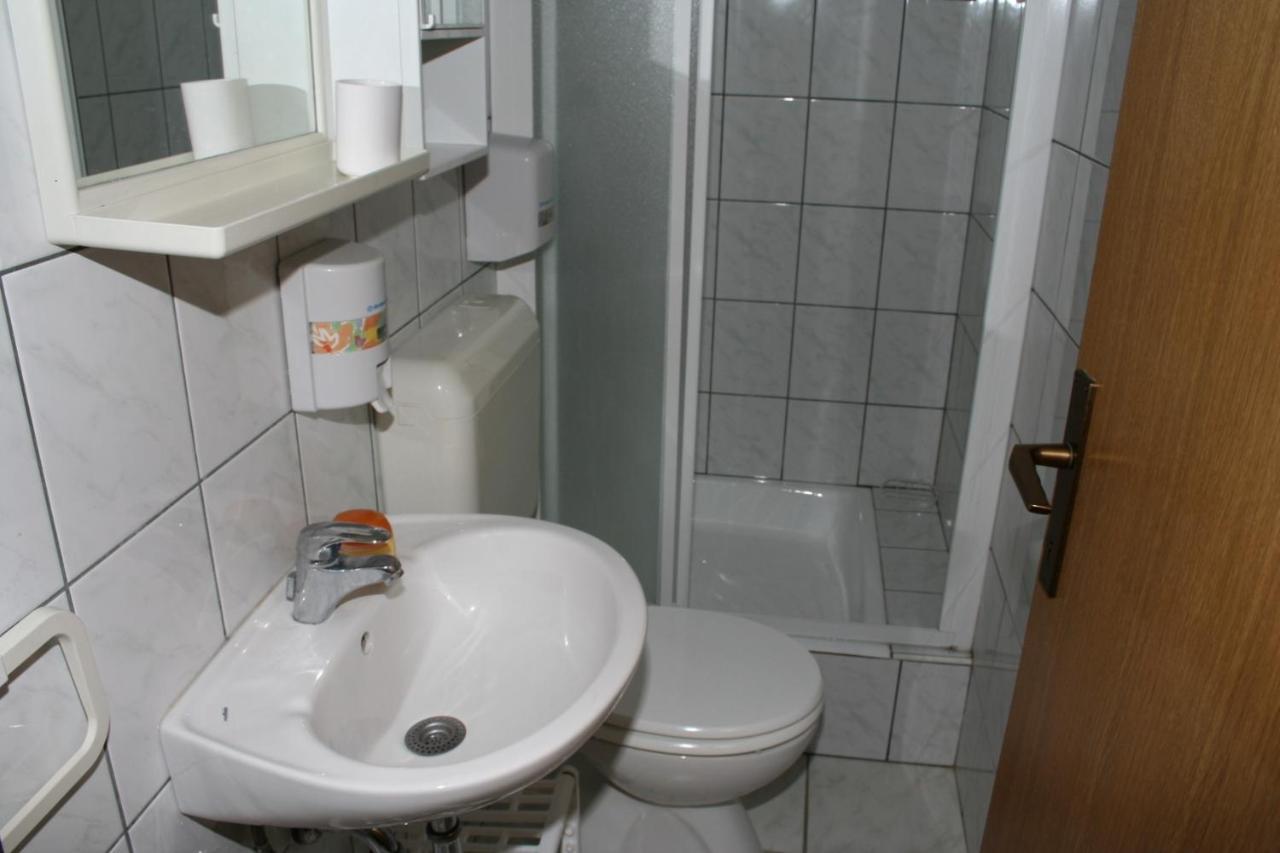 Apartments By The Sea Podgora, Makarska - 2615 Esterno foto