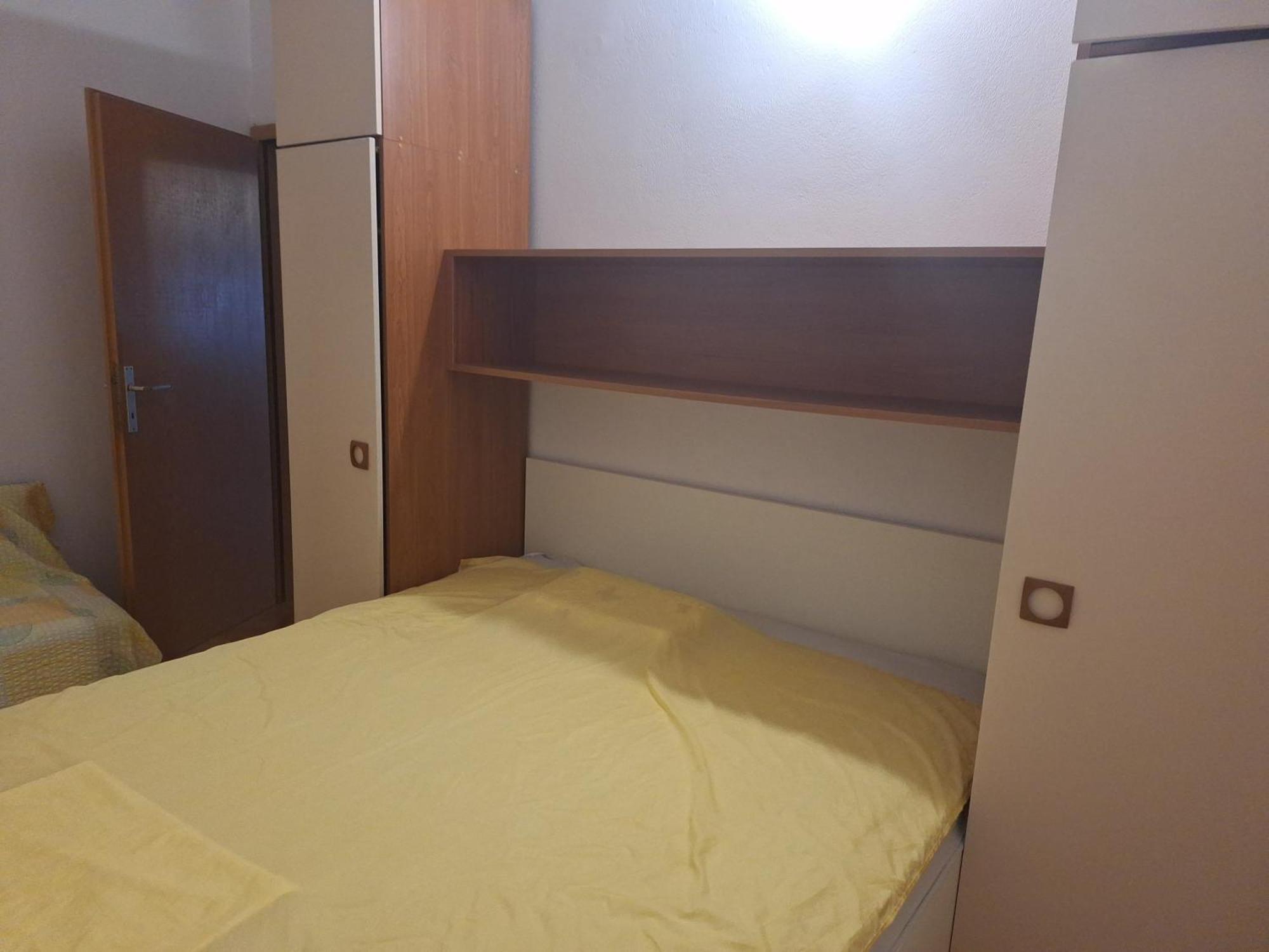 Apartments By The Sea Podgora, Makarska - 2615 Esterno foto